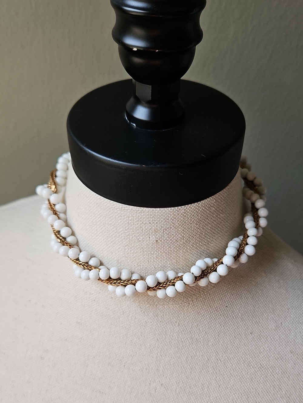 Vintage 60s White Beaded Gold-Tone Braided Choker Necklace